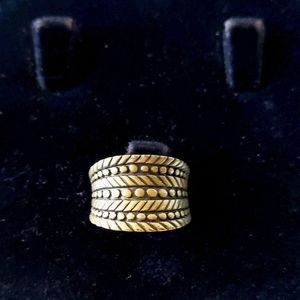 Lia Sophia Tribal Antiqued Gold Ring size 8